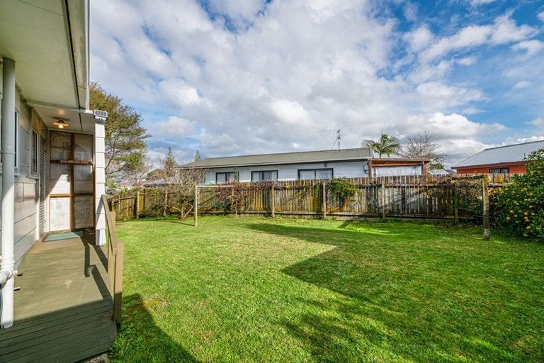 Photo of property in 2/29 Afton Place, Ranui, Auckland, 0612