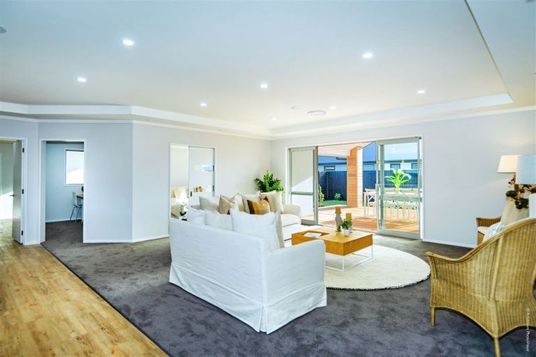 Photo of property in 5 Migratory Lane, Rolleston, 7615