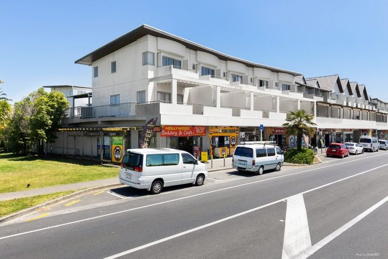 Photo of property in 1/150 Chapel Road, Flat Bush, Auckland, 2019