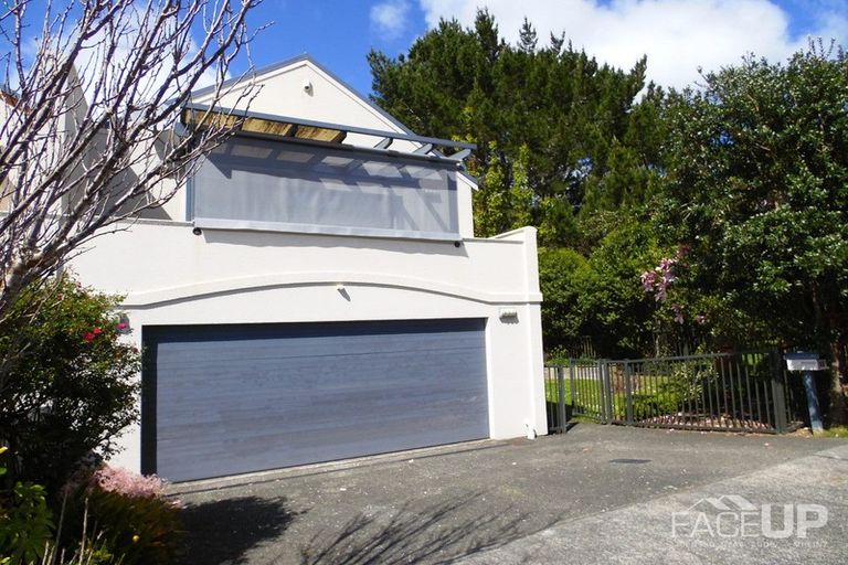 Photo of property in 56a Lagoon Way, West Harbour, Auckland, 0618