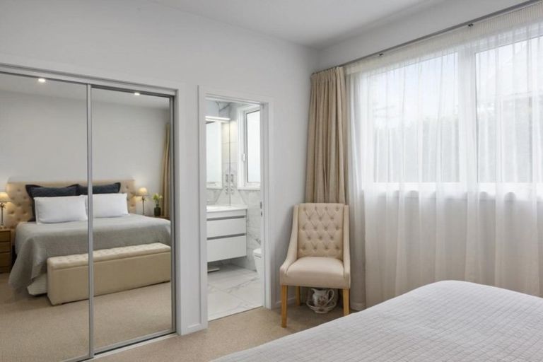 Photo of property in 1 Cairnhill Street, Maori Hill, Dunedin, 9010