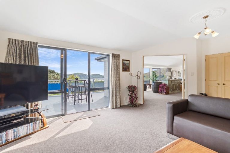 Photo of property in 32 Waipapa Avenue, Diamond Harbour, 8972