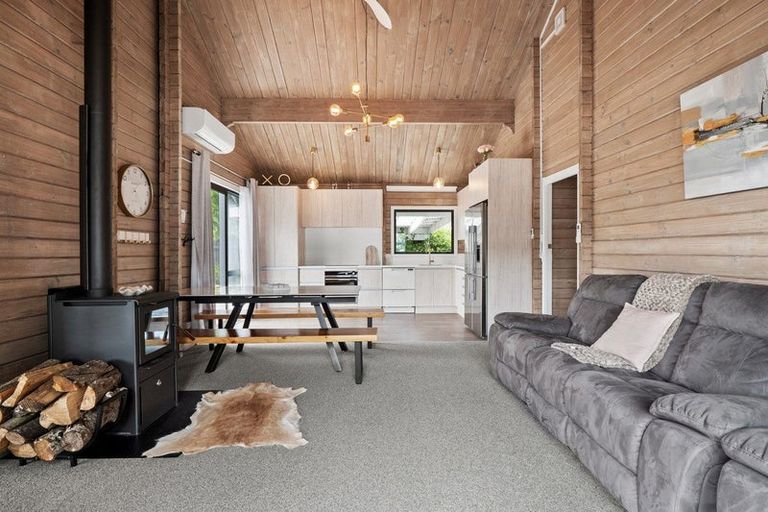 Photo of property in 25 Oregon Drive, Kelvin Heights, Queenstown, 9300