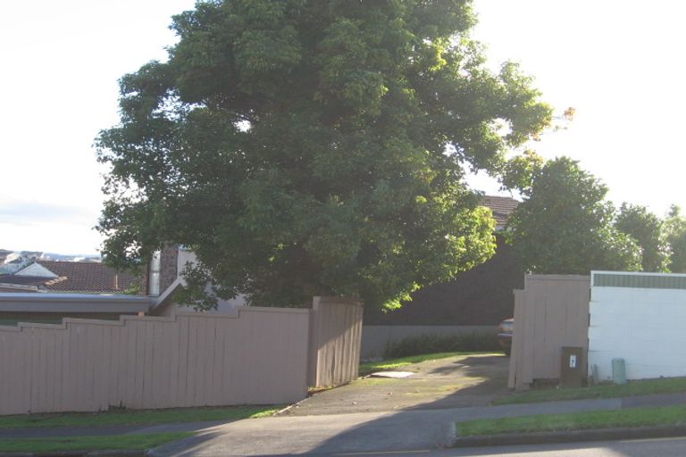 Photo of property in 87 Takutai Avenue, Half Moon Bay, Auckland, 2012