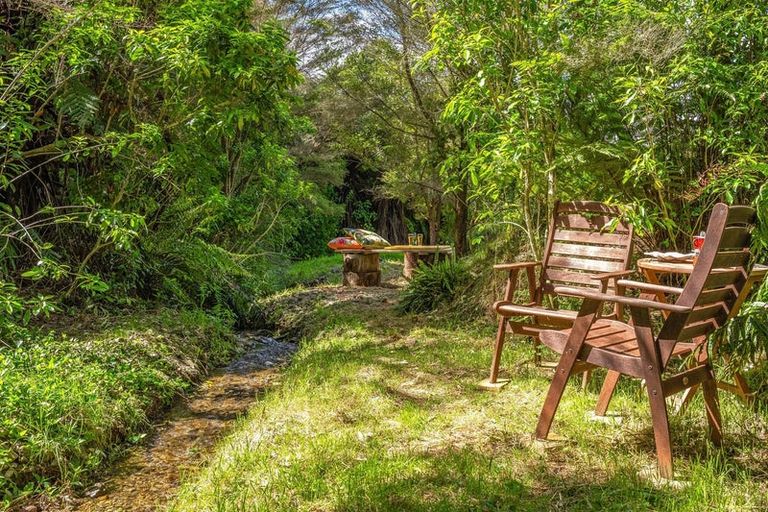 Photo of property in 48 Eucalyptus Way, Nikau Valley, Paraparaumu, 5032