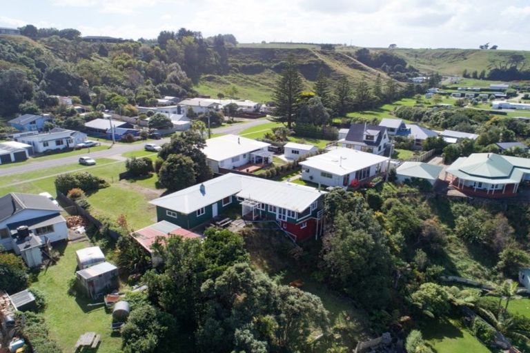 Photo of property in 12 Mowhanau Drive, Kai Iwi, Whanganui, 4574