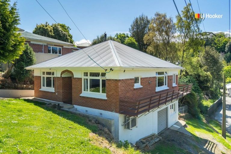 Photo of property in 43 Glen Road, Mornington, Dunedin, 9011