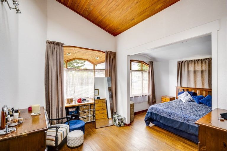 Photo of property in 911 Churchill Street, Akina, Hastings, 4122