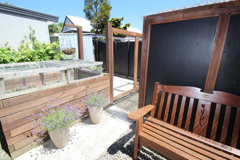 Photo of property in 15 Newton Place, Westbrook, Palmerston North, 4412