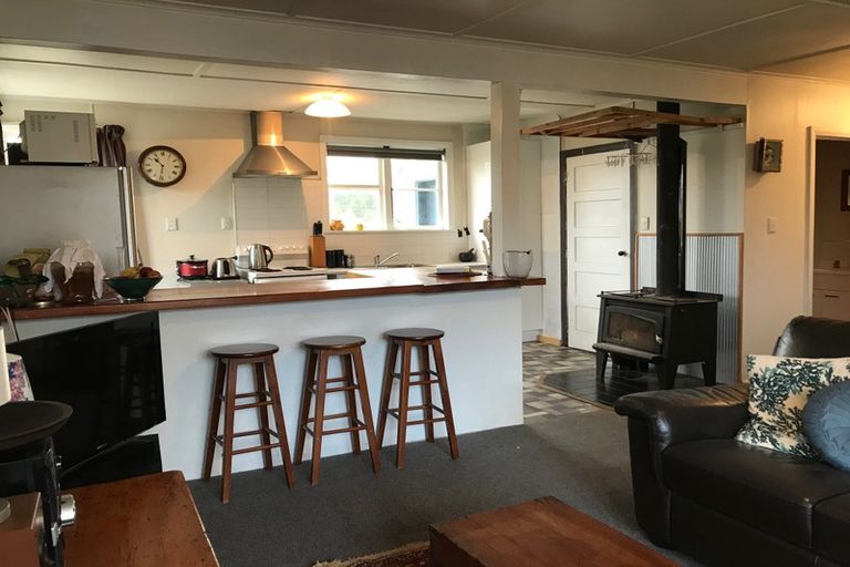 Photo of property in 11 Ward Street, National Park, Owhango, 3989