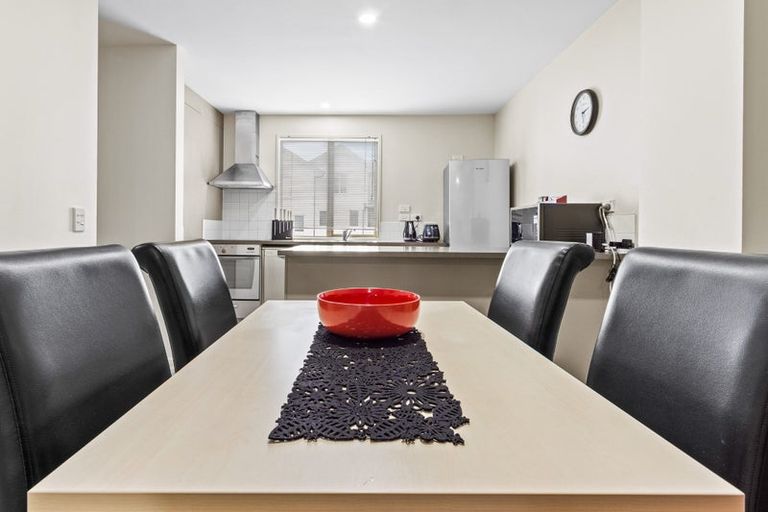 Photo of property in 31 Opito Way, East Tamaki, Auckland, 2013