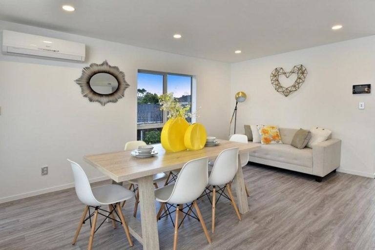 Photo of property in 7a Fuchsia Place, Birkdale, Auckland, 0626