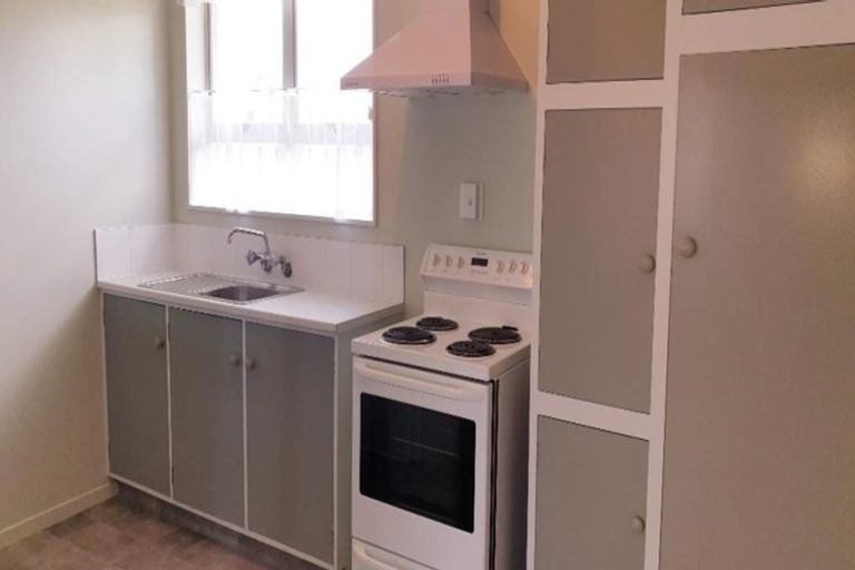 Photo of property in 11 Kirkcaldy Place, Flaxmere, Hastings, 4120