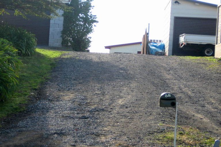 Photo of property in 58 Toi Street, Otaki Beach, Otaki, 5512