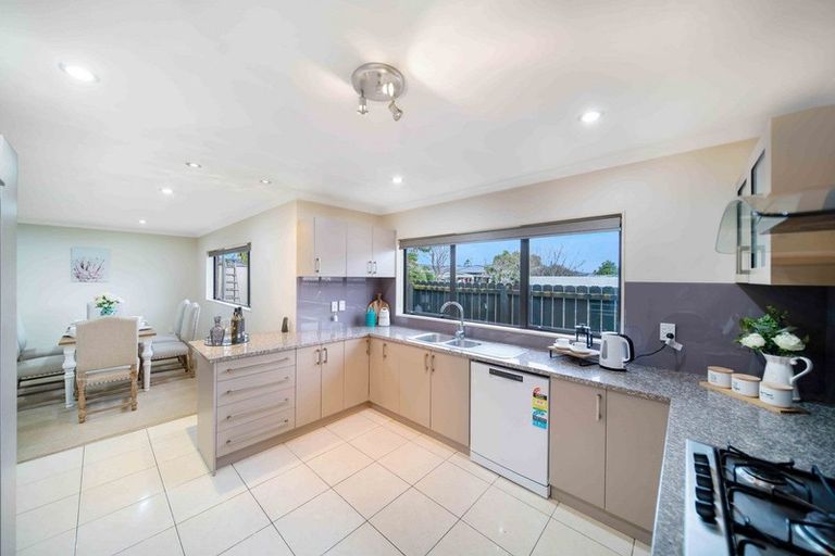 Photo of property in 22a Scott Road, Papakura, 2110