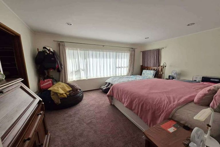 Photo of property in 3 Theodora Place, Mairangi Bay, Auckland, 0630