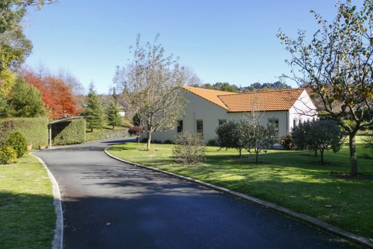 Photo of property in 66 Gillespie Place, Acacia Bay, Taupo, 3385