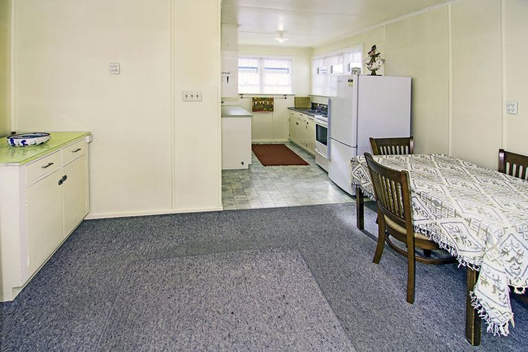 Photo of property in 11 Bledisloe Street, Solway, Masterton, 5810