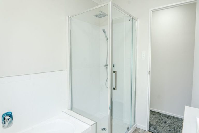 Photo of property in 5 Greta Banks Place, Wattle Downs, Auckland, 2103