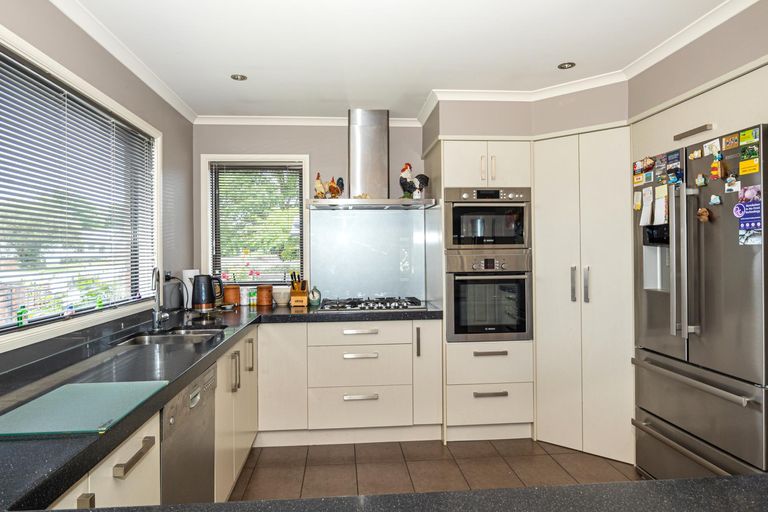 Photo of property in 13 Tancred Street, Geraldine, 7930