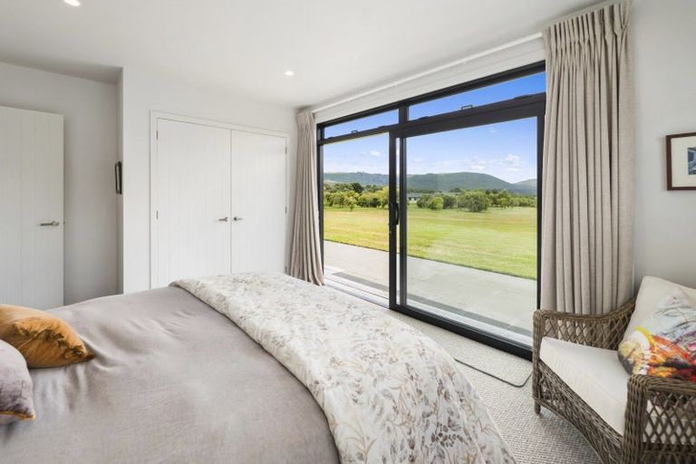 Photo of property in 32 Lacebark Drive, Kinloch, Taupo, 3377