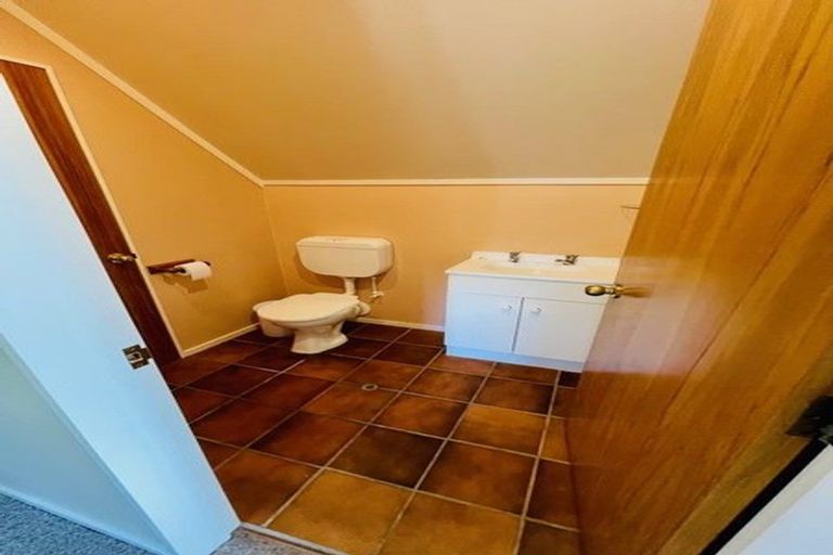 Photo of property in 3 Hastings Grove, Wainuiomata, Lower Hutt, 5014