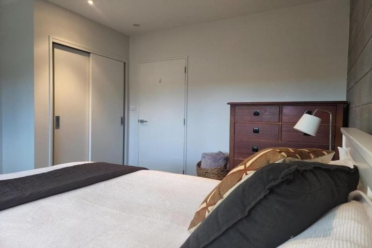 Photo of property in 1152b South Road, Oakura, 4314