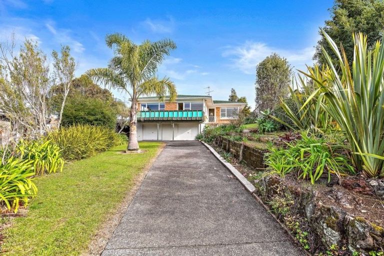 Photo of property in 9 Margaret Place, Milford, Auckland, 0620