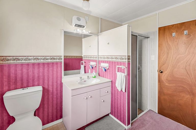 Photo of property in 14 Merlin Place, Gore, 9710