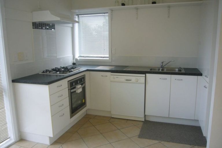 Photo of property in 1/15 Andersons Road, Oteha, Auckland, 0632