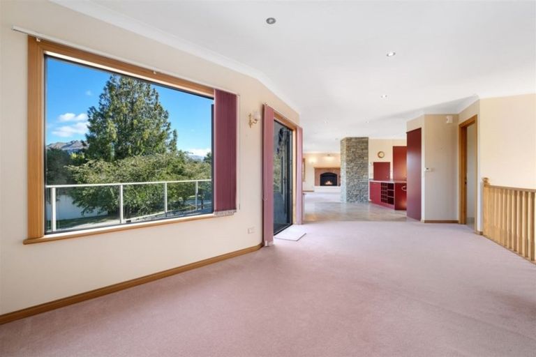 Photo of property in 200a Beacon Point Road, Wanaka, 9305