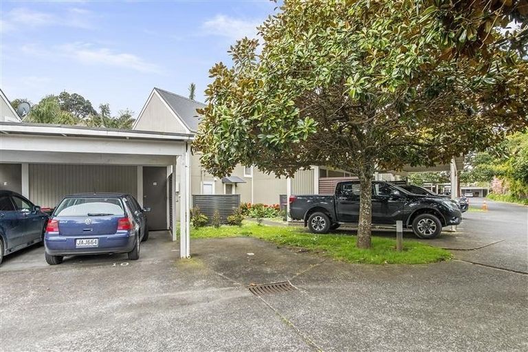 Photo of property in 10/33 School Road, Morningside, Auckland, 1021