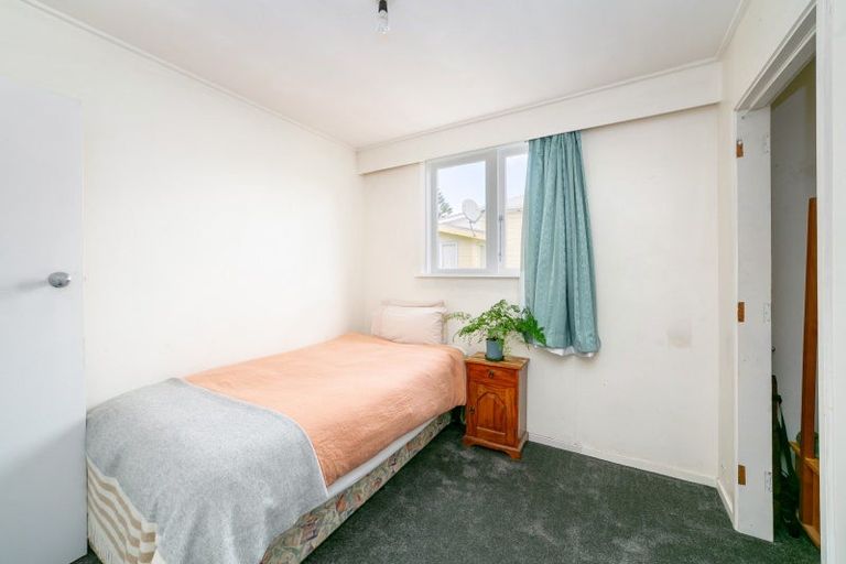 Photo of property in 15 Waite Street, Featherston, 5710