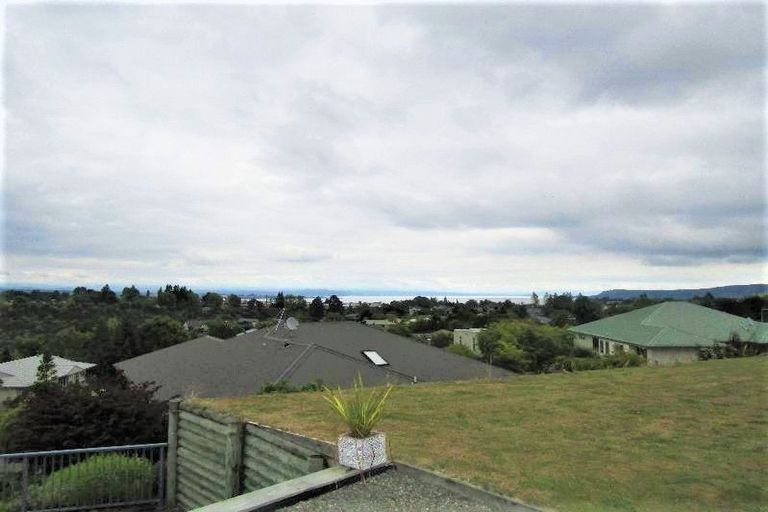 Photo of property in 1/4 Julies Way, Rangatira Park, Taupo, 3330