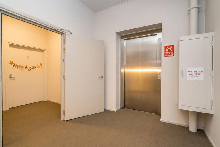 Photo of property in 16i Manse Street, Dunedin Central, Dunedin, 9016