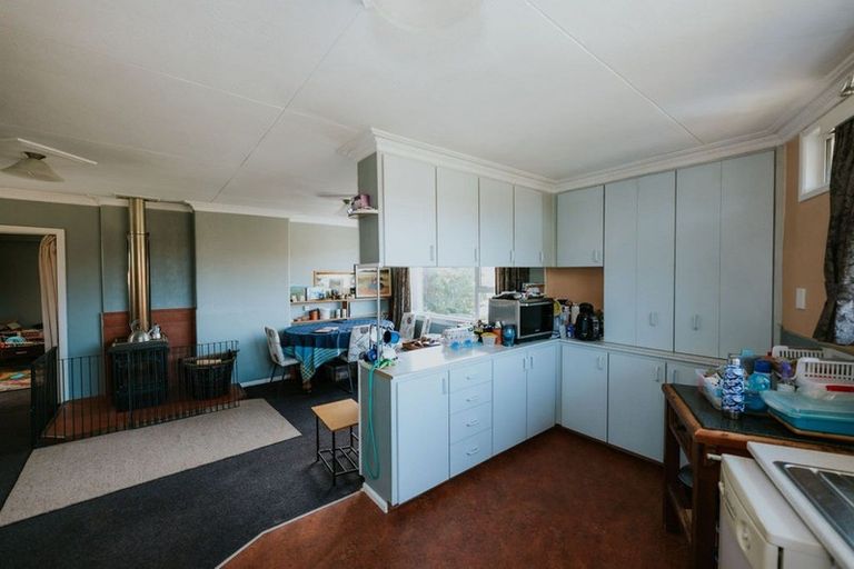 Photo of property in 8 Beach Road, South Hill, Oamaru, 9400