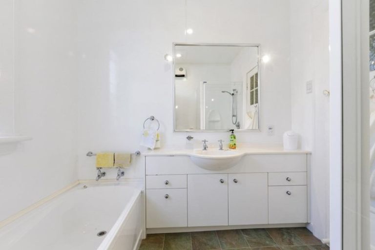 Photo of property in 83 Preston Crescent, Belleknowes, Dunedin, 9011