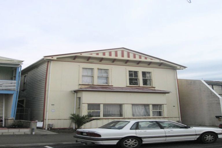 Photo of property in 467-469 Marine Parade, Napier South, Napier, 4110