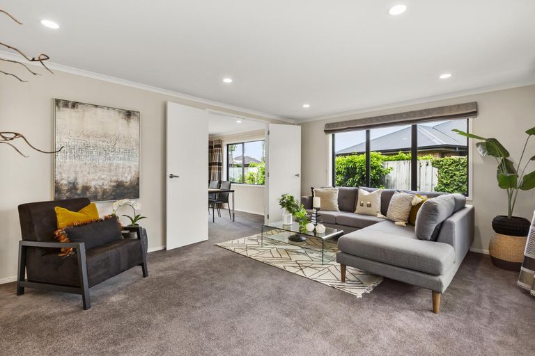 Photo of property in 5 Mosslea Court, Rototuna North, Hamilton, 3210