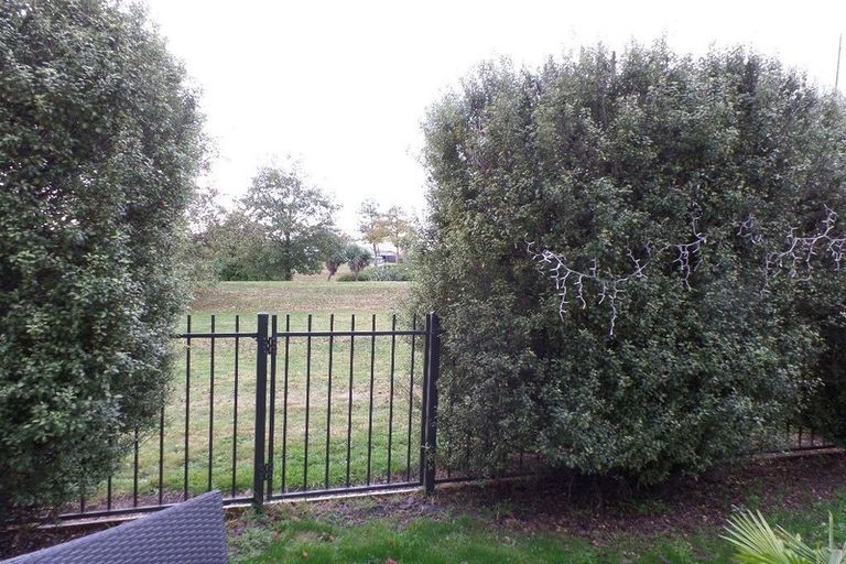 Photo of property in 41d Mcmahon Drive, Aidanfield, Christchurch, 8025