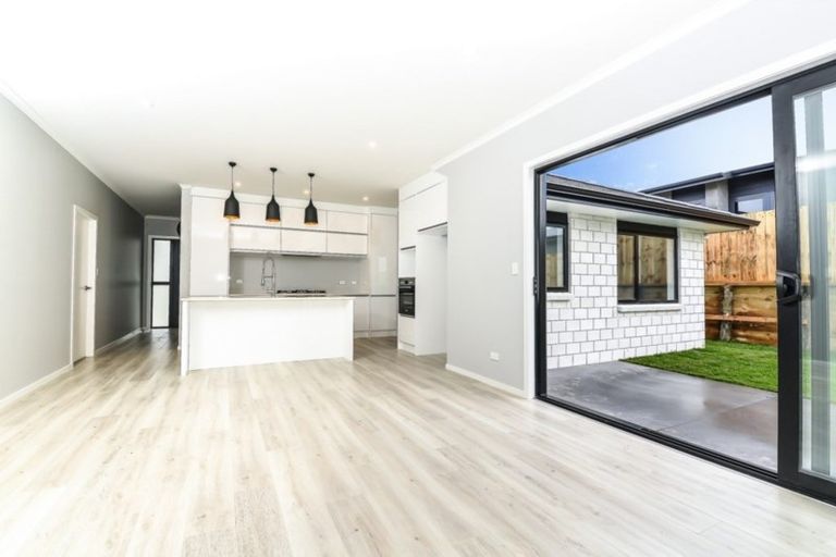 Photo of property in 31 Kapua Crescent, Rototuna North, Hamilton, 3210