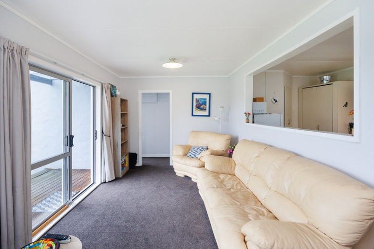 Photo of property in 62 Nash Parade, Foxton Beach, Foxton, 4815