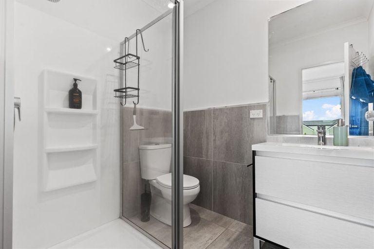 Photo of property in 12 Flounder Road, Hobsonville, Auckland, 0616