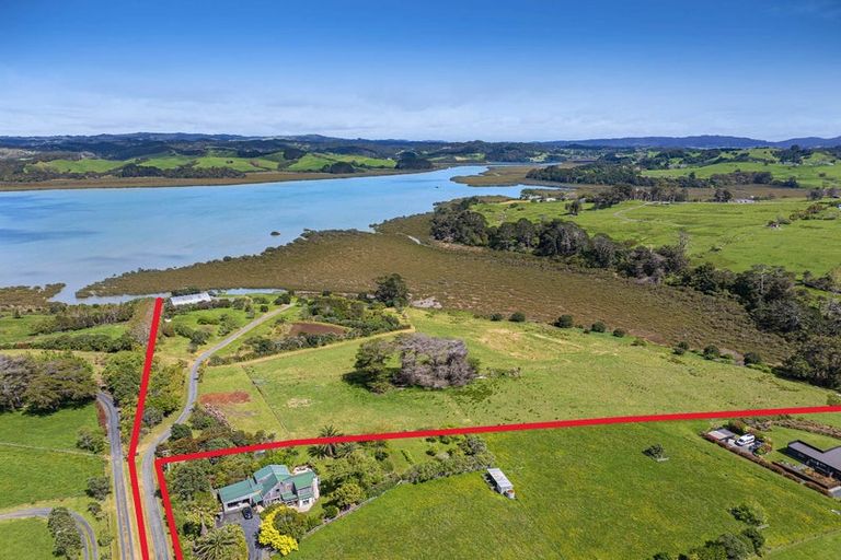 Photo of property in 68 Goodall Road, Snells Beach, 0920