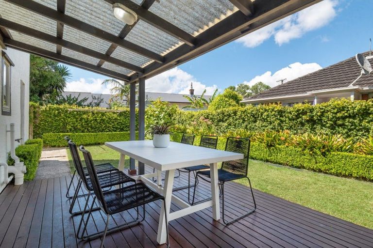 Photo of property in 1/35 Merani Street, Narrow Neck, Auckland, 0622