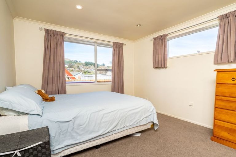 Photo of property in 37a Kinmont Crescent, Kinmont Park, Mosgiel, 9024