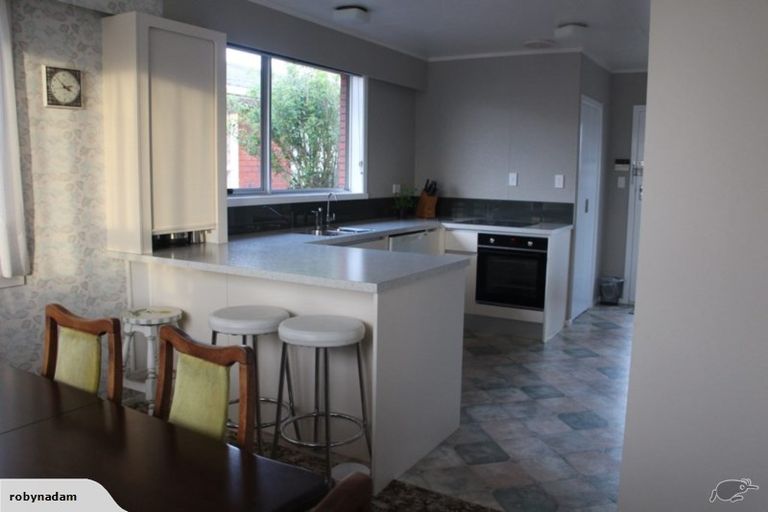 Photo of property in 9 Severn Place, Spotswood, New Plymouth, 4310