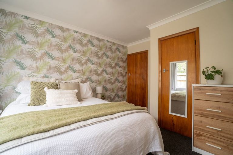 Photo of property in 10a Larsen Crescent, Tawa, Wellington, 5028