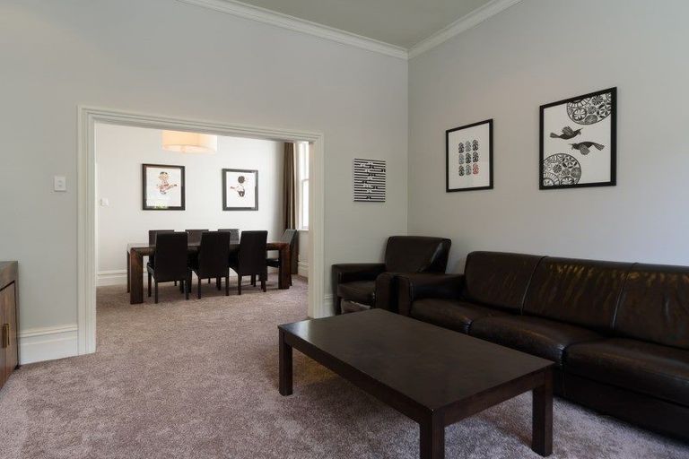 Photo of property in 12 Burnell Avenue, Thorndon, Wellington, 6011