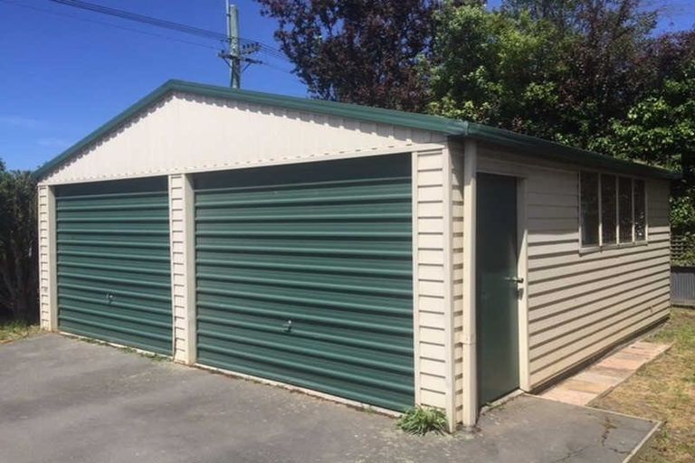 Photo of property in 83 Marshland Road, Shirley, Christchurch, 8061